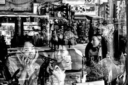 Through the Window. Fotografien von Sam Benari, Cambridge, UK