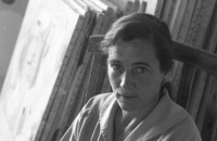 Agnes Martin Biografie zum Leben und Werk